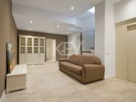 Adosado en alquiler en Vistas Marinas, Marbella Golden Mile