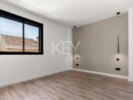 Villa en venta en New Golden Mile, Estepona