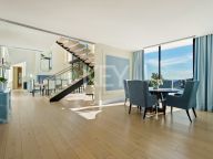 Villa for sale in El Madroñal, Benahavis