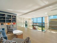 Villa for sale in El Madroñal, Benahavis