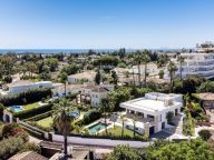 Villa for sale in Guadalmina Alta, San Pedro de Alcantara