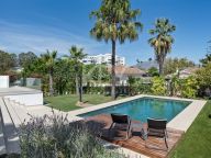 Villa for sale in Guadalmina Alta, San Pedro de Alcantara