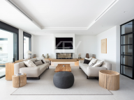 Villa for sale in Los Flamingos, Benahavis