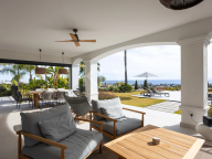 Villa for sale in Los Flamingos, Benahavis