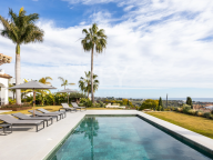 Villa for sale in Los Flamingos, Benahavis