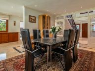 Villa for sale in New Golden Mile, Estepona