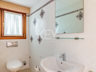 Villa for sale in New Golden Mile, Estepona