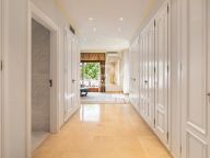 Villa for sale in New Golden Mile, Estepona