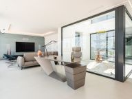 Вилла на продажу в Paraiso Alto, Бенахавис