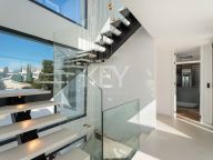 Вилла на продажу в Paraiso Alto, Бенахавис