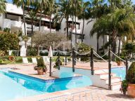 Апартамент в аренду в Puente Romano, Золотая Миля