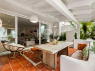 Apartamento en alquiler en Puente Romano, Marbella Golden Mile