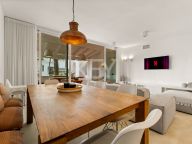 Apartamento en alquiler en Puente Romano, Marbella Golden Mile