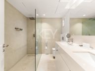 Apartamento en alquiler en Puente Romano, Marbella Golden Mile