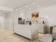 Apartamento en alquiler en Puente Romano, Marbella Golden Mile