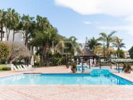 Apartamento en alquiler en Puente Romano, Marbella Golden Mile