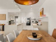 Apartamento en alquiler en Puente Romano, Marbella Golden Mile