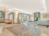 Villa en venta en Sierra Blanca, Marbella Golden Mile