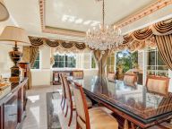 Villa en venta en Sierra Blanca, Marbella Golden Mile