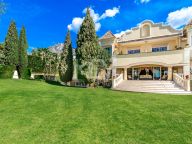 Villa en venta en Sierra Blanca, Marbella Golden Mile