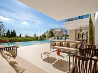 Villa en venta en La Quinta, Benahavis