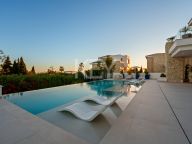 Villa en venta en La Quinta, Benahavis