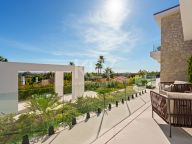 Villa for sale in La Quinta, Benahavis