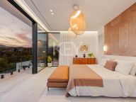 Villa for sale in La Quinta, Benahavis