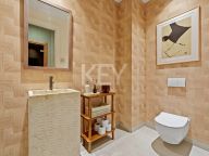 Villa for sale in La Quinta, Benahavis