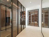 Villa for sale in La Quinta, Benahavis