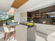 Villa for sale in La Quinta, Benahavis