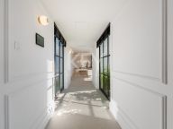 Villa en venta en La Cerquilla, Nueva Andalucia