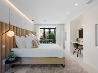 Villa en venta en La Cerquilla, Nueva Andalucia