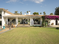 Villa en venta en Paraiso Alto, Benahavis
