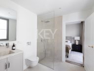 Villa en venta en Los Arqueros, Benahavis