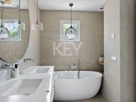 Apartment for sale in Nueva Andalucia