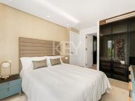 Town House for sale in Beach Side New Golden Mile, Estepona