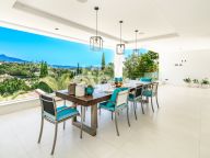 Villa for sale in Los Flamingos, Benahavis