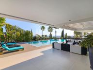 Villa en venta en Los Flamingos, Benahavis