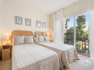 Apartment for rent in Lomas del Marqués, Benahavis