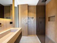 Villa for sale in El Rosario, Marbella East