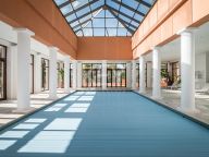 Apartment for sale in Aloha Park, Nueva Andalucia