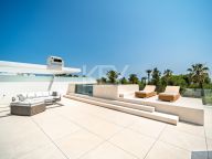 Semi Detached Villa for sale in Atalaya de Rio Verde, Nueva Andalucia