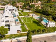 Semi Detached Villa for sale in Atalaya de Rio Verde, Nueva Andalucia
