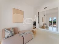 Villa for sale in El Madroñal, Benahavis