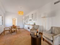 Villa for sale in El Madroñal, Benahavis