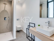 Villa for sale in El Paraiso, Estepona