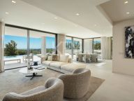 Villa for sale in Los Flamingos, Benahavis