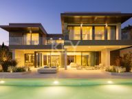 Villa for sale in Los Flamingos, Benahavis