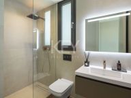 Villa for sale in Los Flamingos, Benahavis